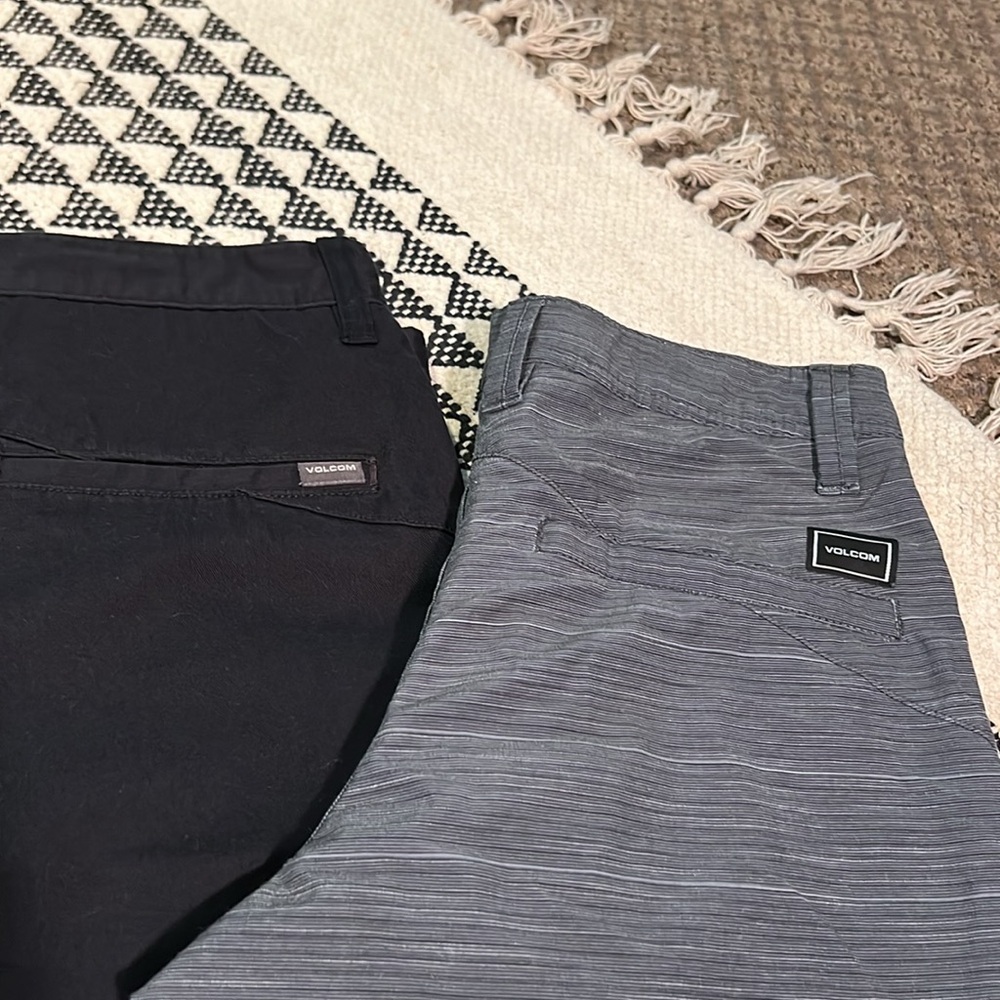 Two Pair Of Volcom Shorts! Size 28 - image 4